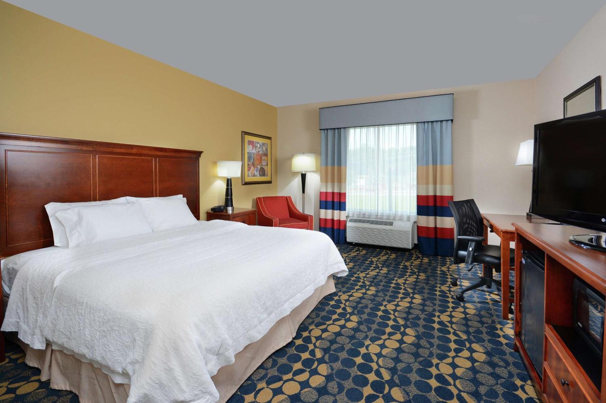 Hampton Inn & Suites Huntersville Eksteriør billede