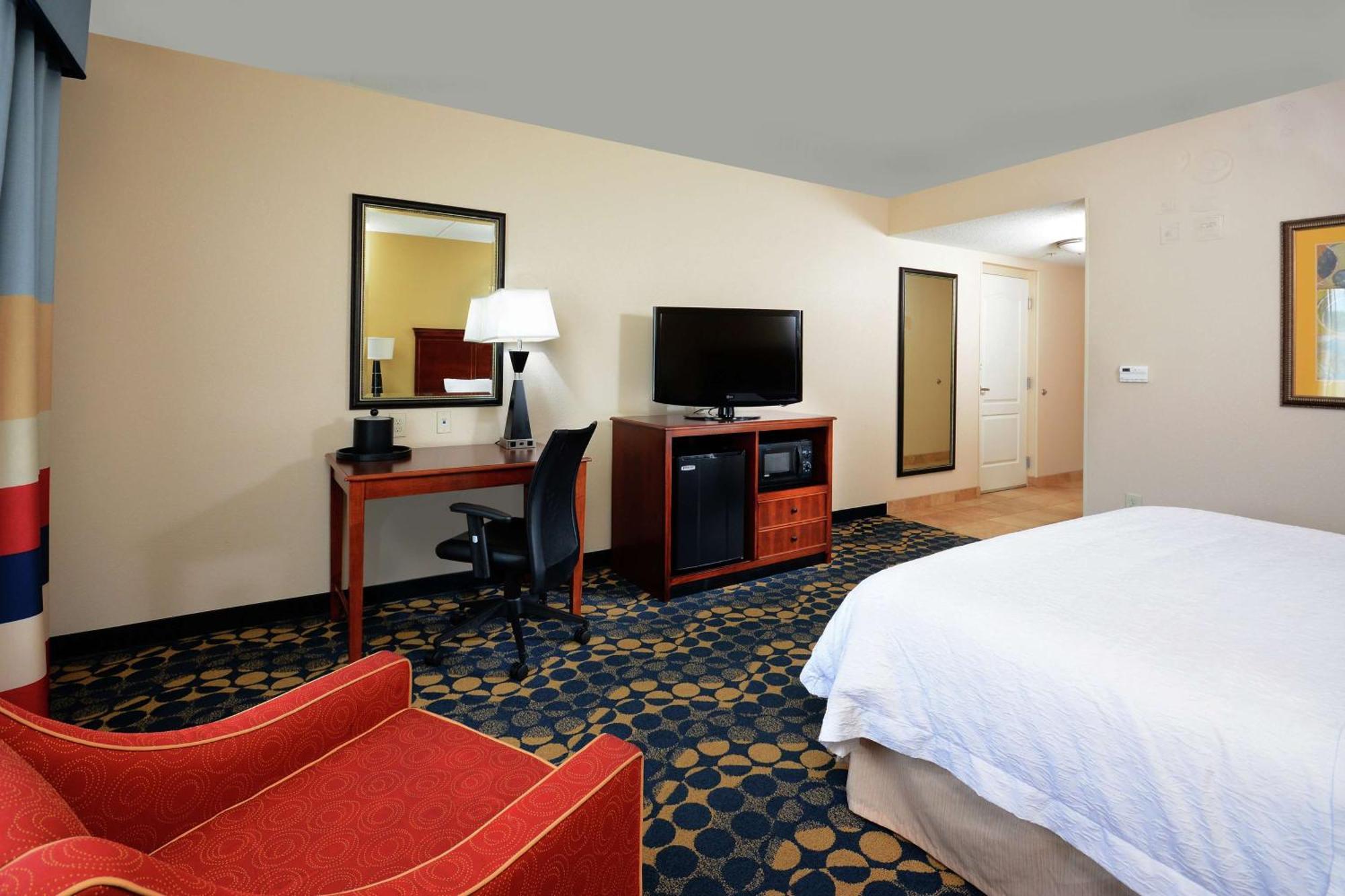 Hampton Inn & Suites Huntersville Eksteriør billede