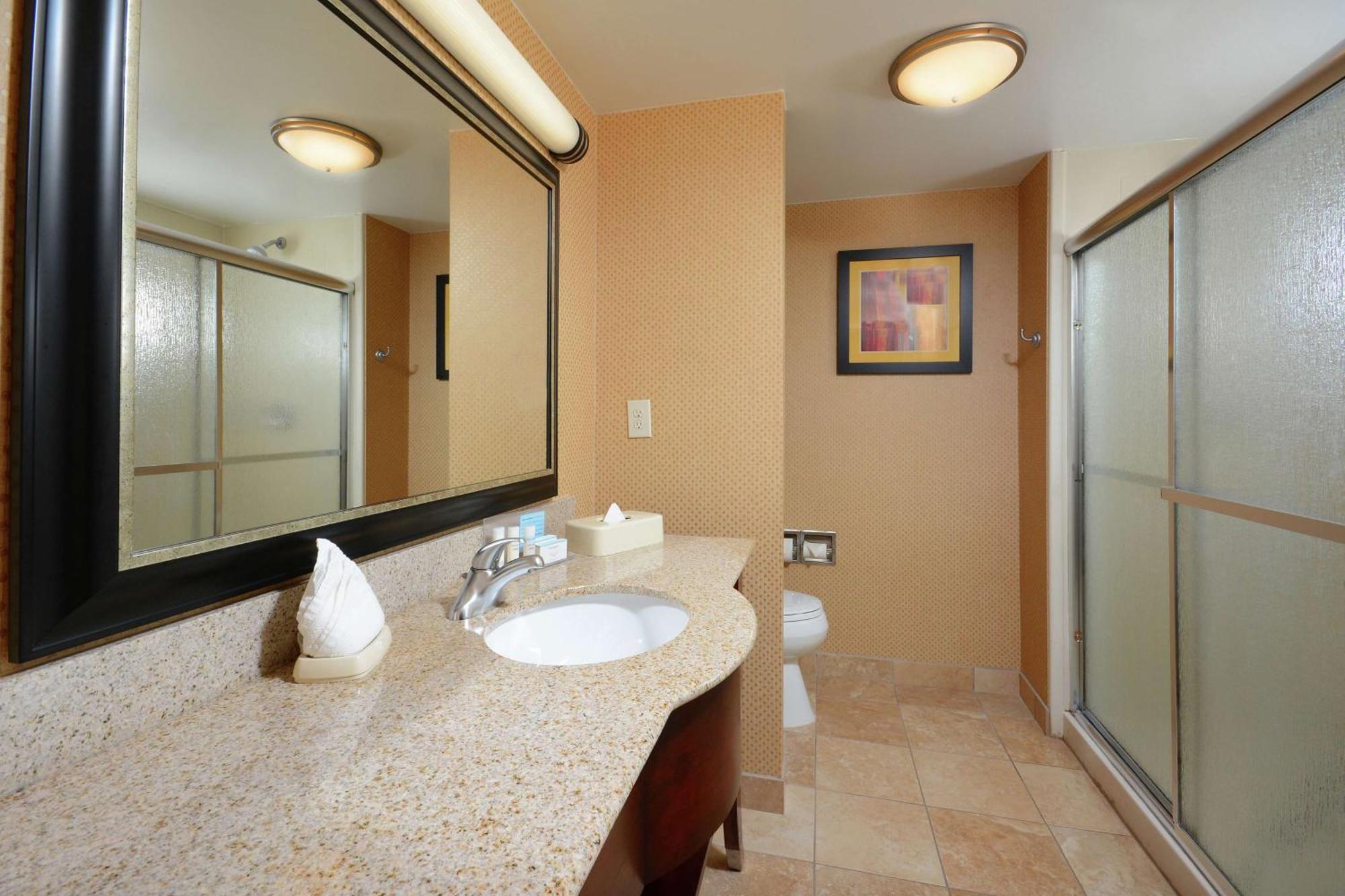 Hampton Inn & Suites Huntersville Eksteriør billede