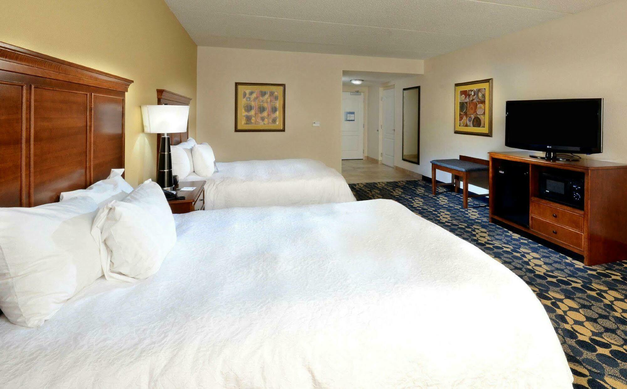Hampton Inn & Suites Huntersville Eksteriør billede